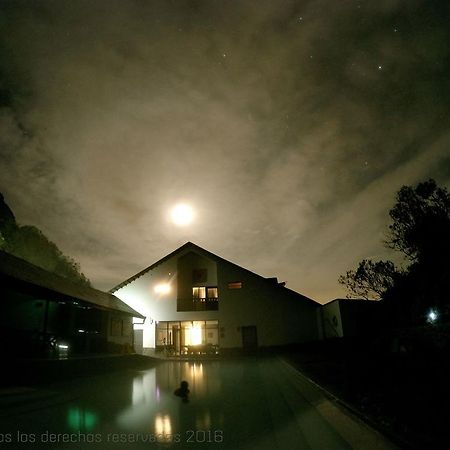 Hotel Termales Del Ruiz Gallinazo  Exterior photo