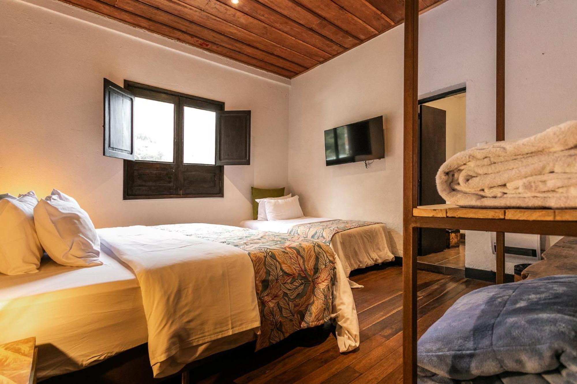 Hotel Termales Del Ruiz Gallinazo  Room photo